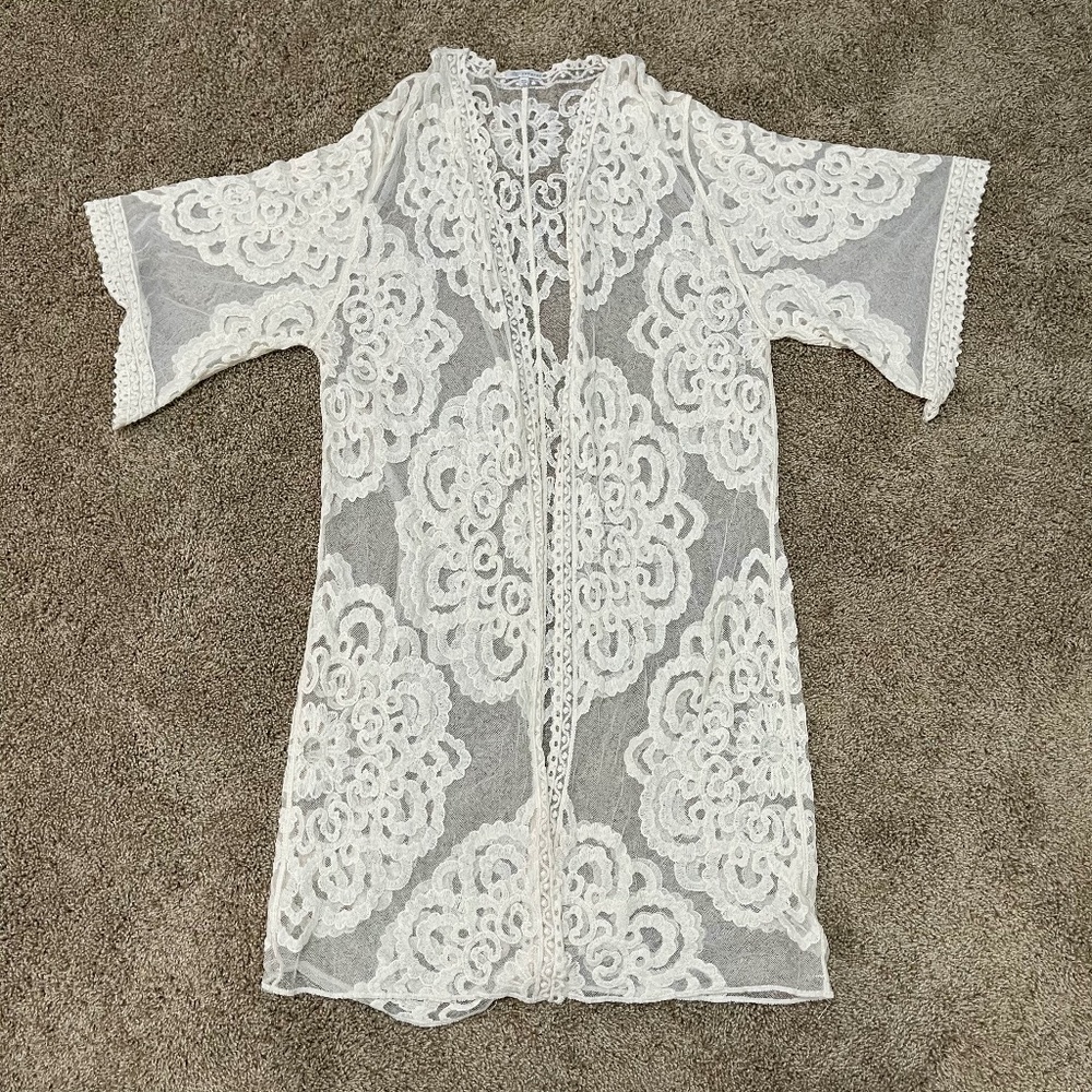 CREAM LACE CARDIGAN - M/L